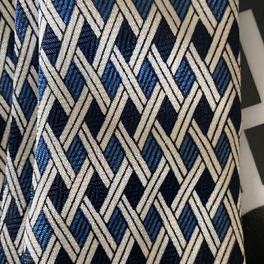 Bundle of 3 Neckties  - Picture 4 of 6